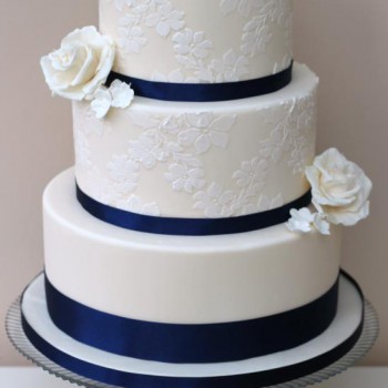 navy_and_ivory_wedding_cake__ navy_and_ivory_wedding_cake__
